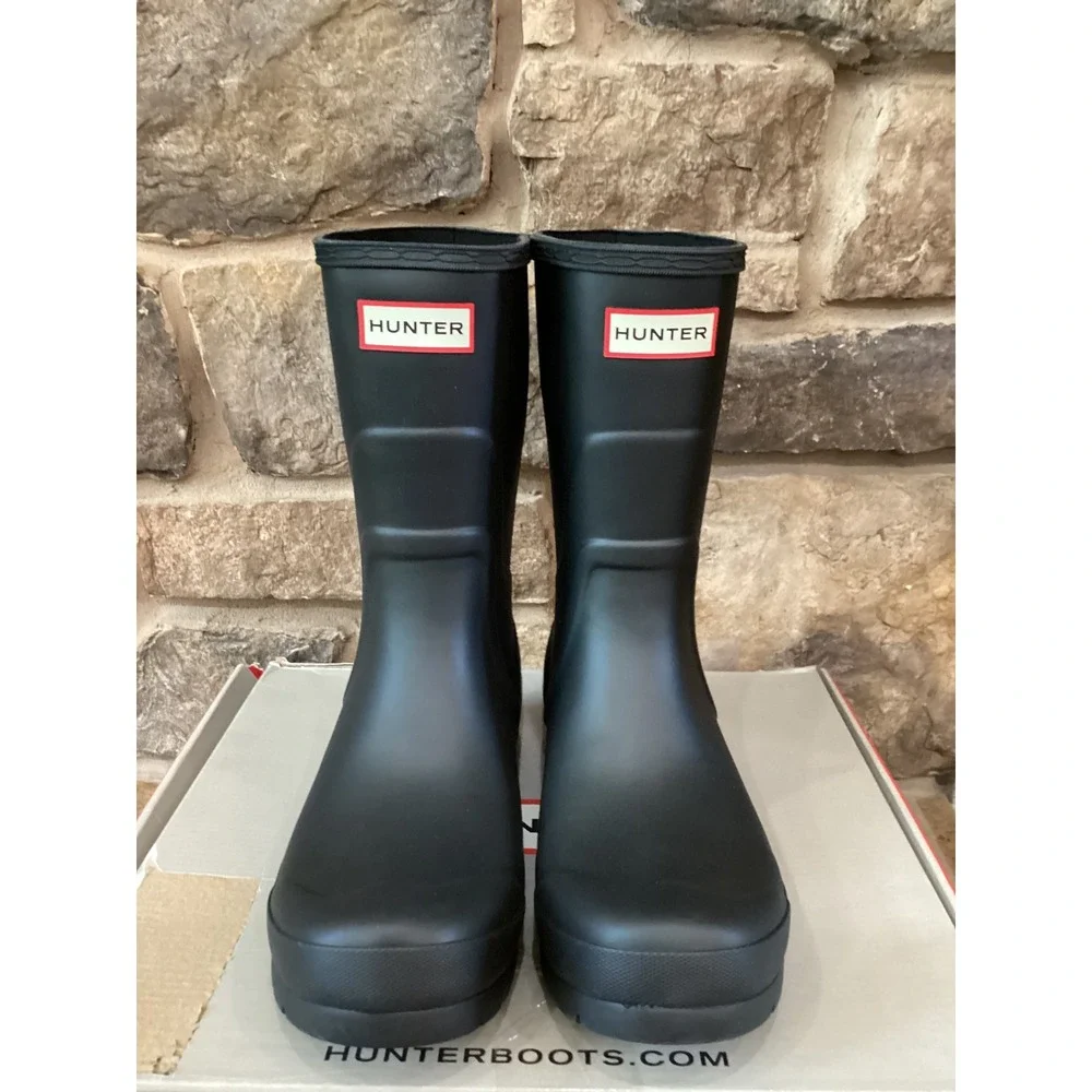 Hunter Liberty Women Size 8 Tall Rain Boots Black Waterproof New